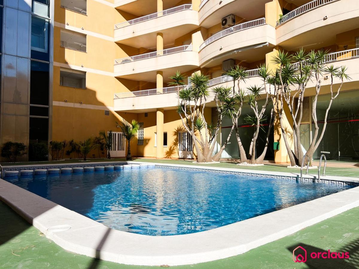 Piscina, Gym/squash Y Playa Apartamento