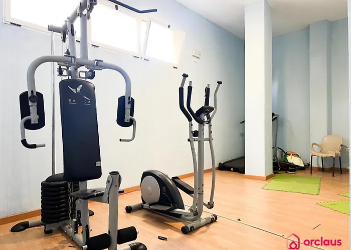 Piscina, Gym/Squash Y Playa