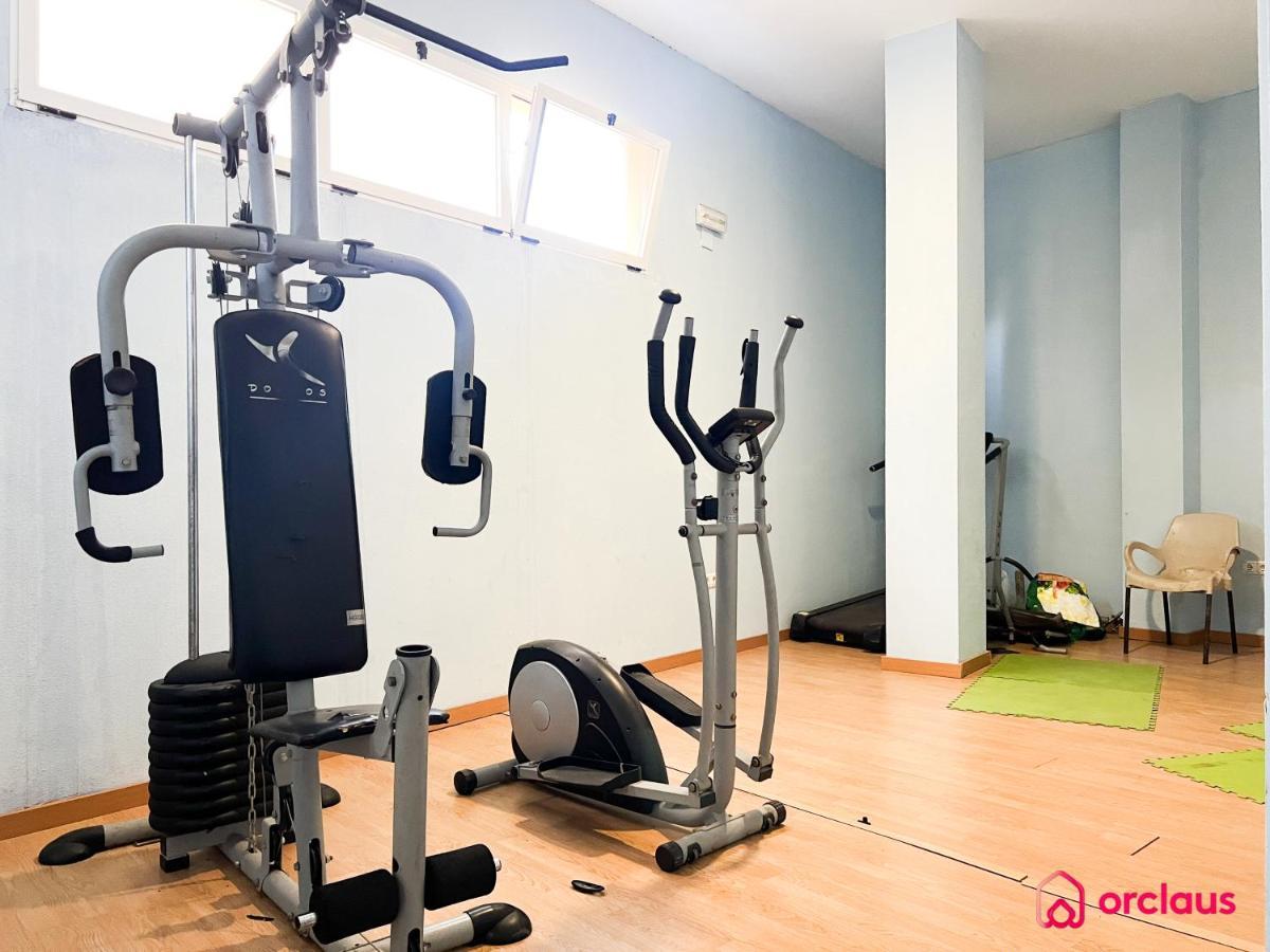 Piscina, Gym/squash Y Playa Apartment