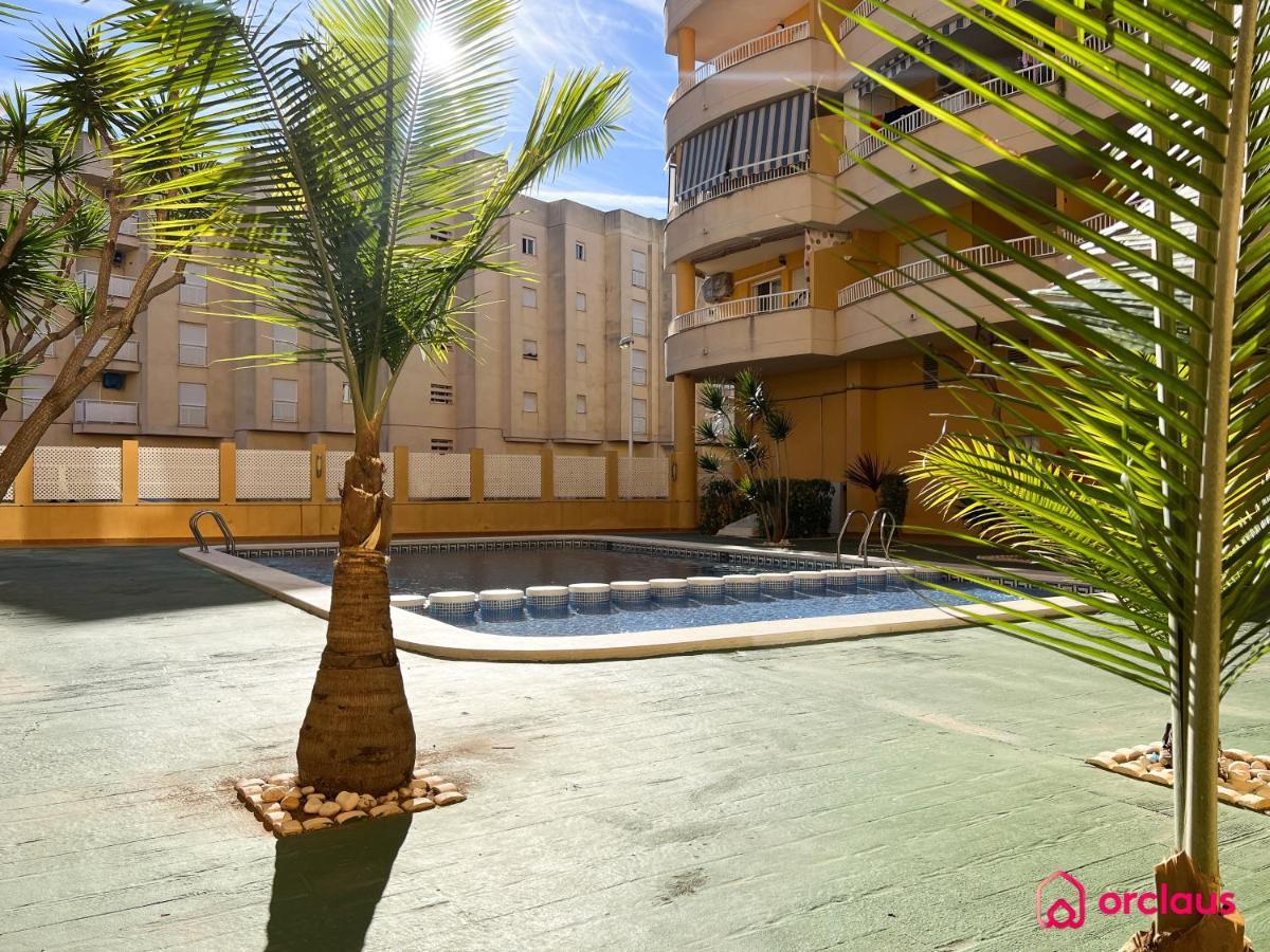 Piscina, Gym/squash Y Playa